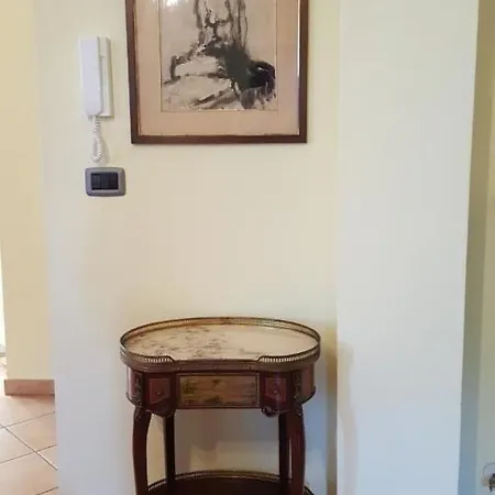 Nyaraló In Einem Kurzlich Renovierten Historischen Gebaude *