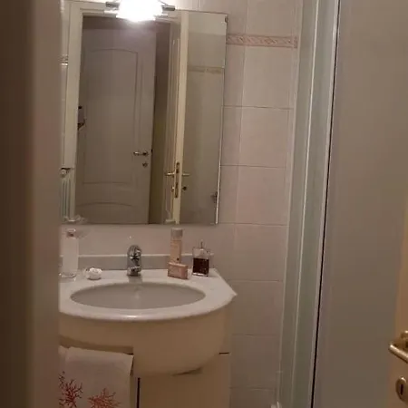 In Einem Kurzlich Renovierten Historischen Gebaude *